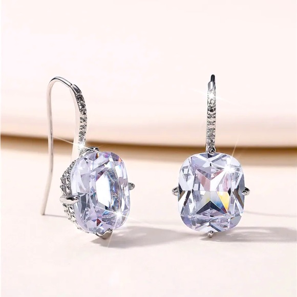 Luxury White Cubic Zirconia Dangle Earrings - Picture 3 of 4
